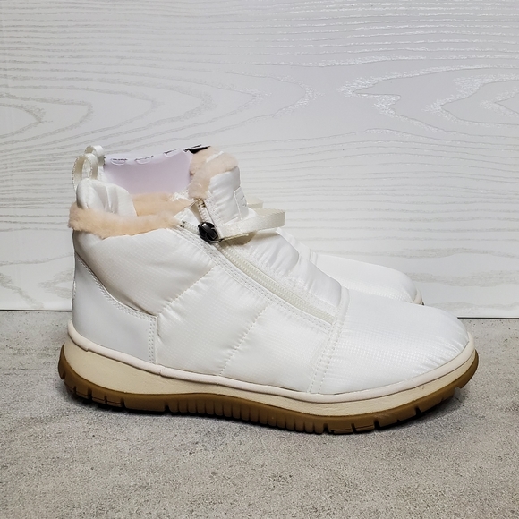 UGG Plush Lakesider snow boots, White, NWOB - Picture 11 of 14